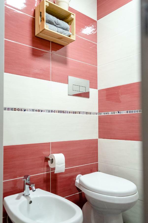Casa Lena B&B เนเปิลส์ ภายนอก รูปภาพ