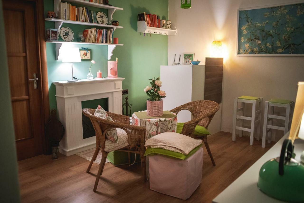 Casa Lena B&B เนเปิลส์ ภายนอก รูปภาพ